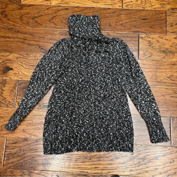 Chicos full zip sweater - Picture 2 of 4